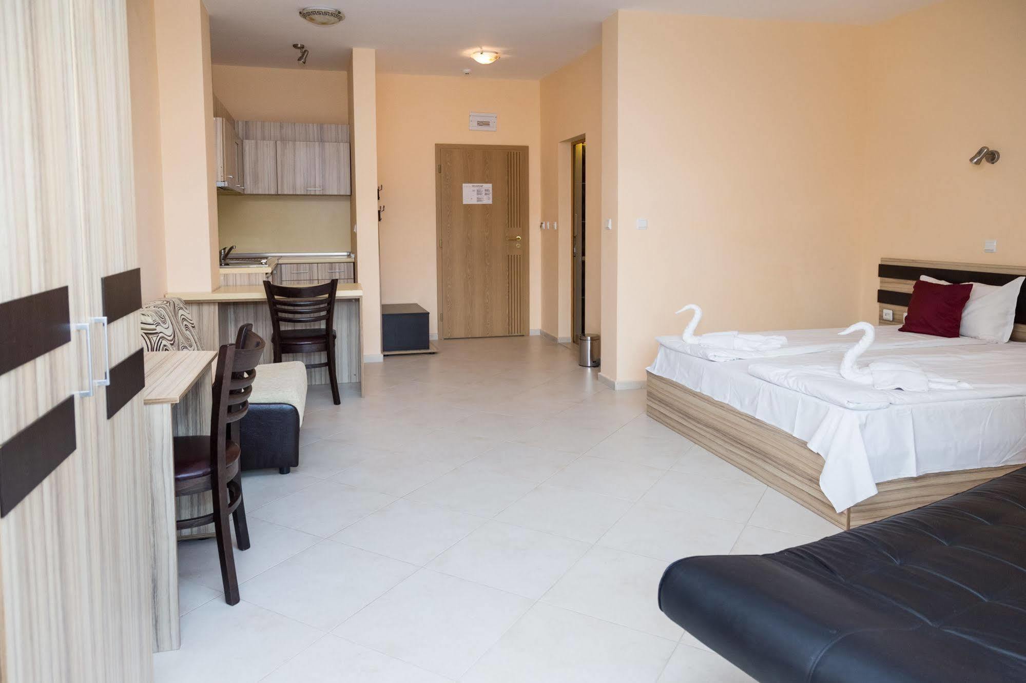 Hotel St Valentine Słoneczny Brzeg